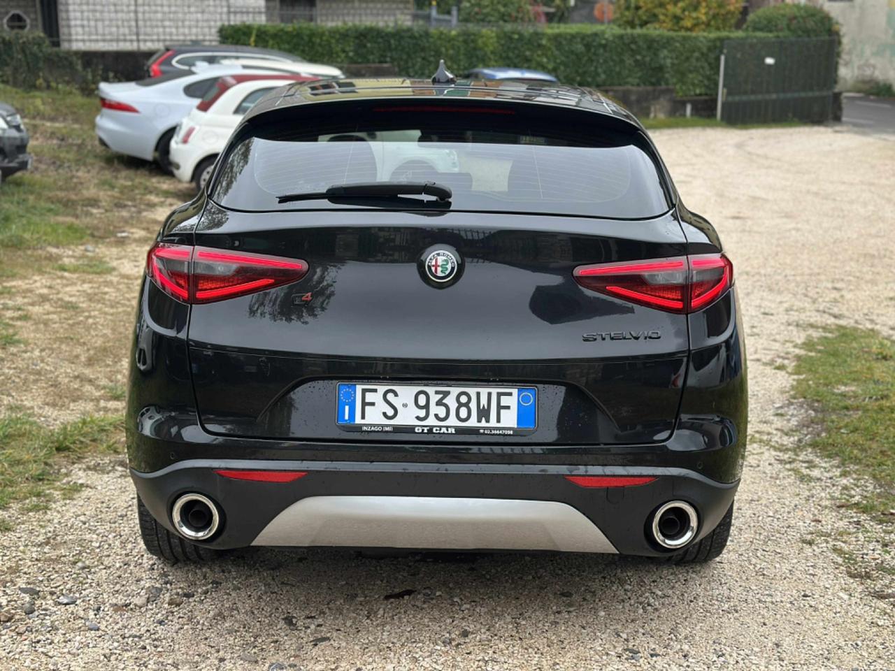 Alfa Romeo STELVIO 2.2d AT8 Q4 SUPER FULLOPT UNICOPR