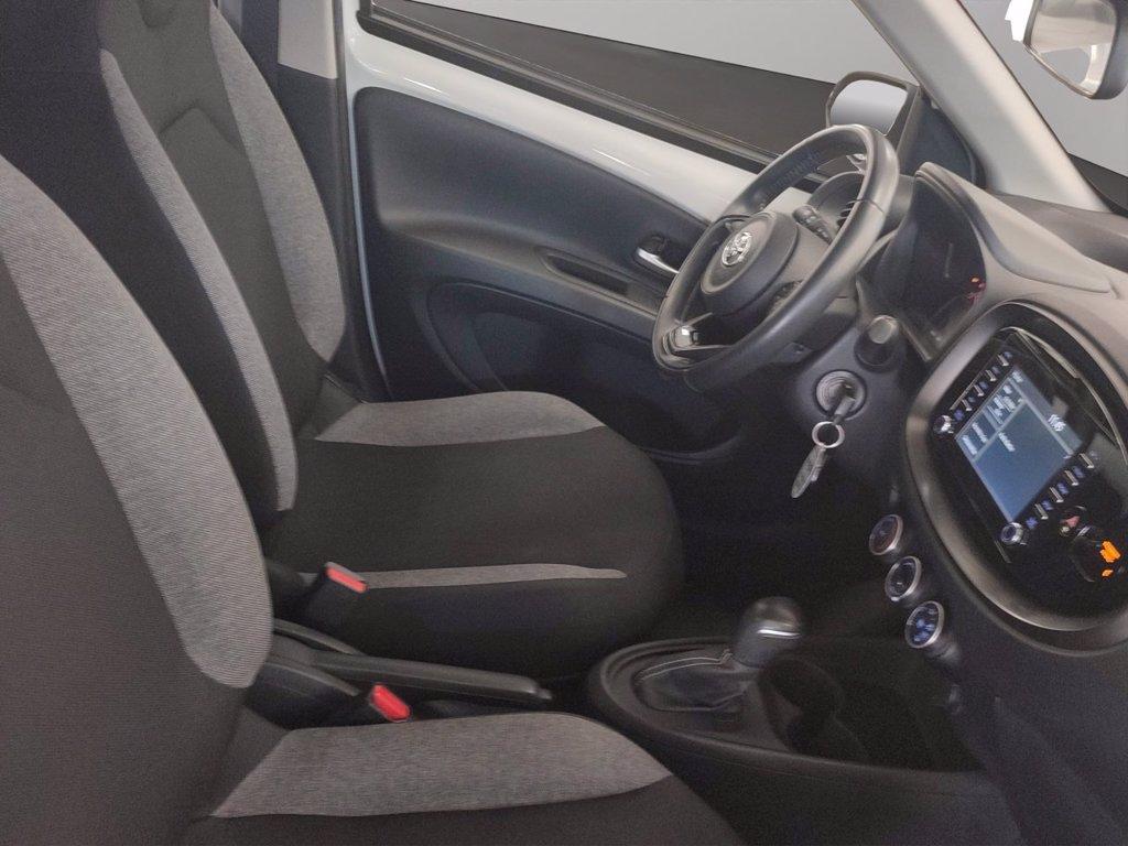 TOYOTA Aygo x 1.0 active 72cv s-cvt del 2022