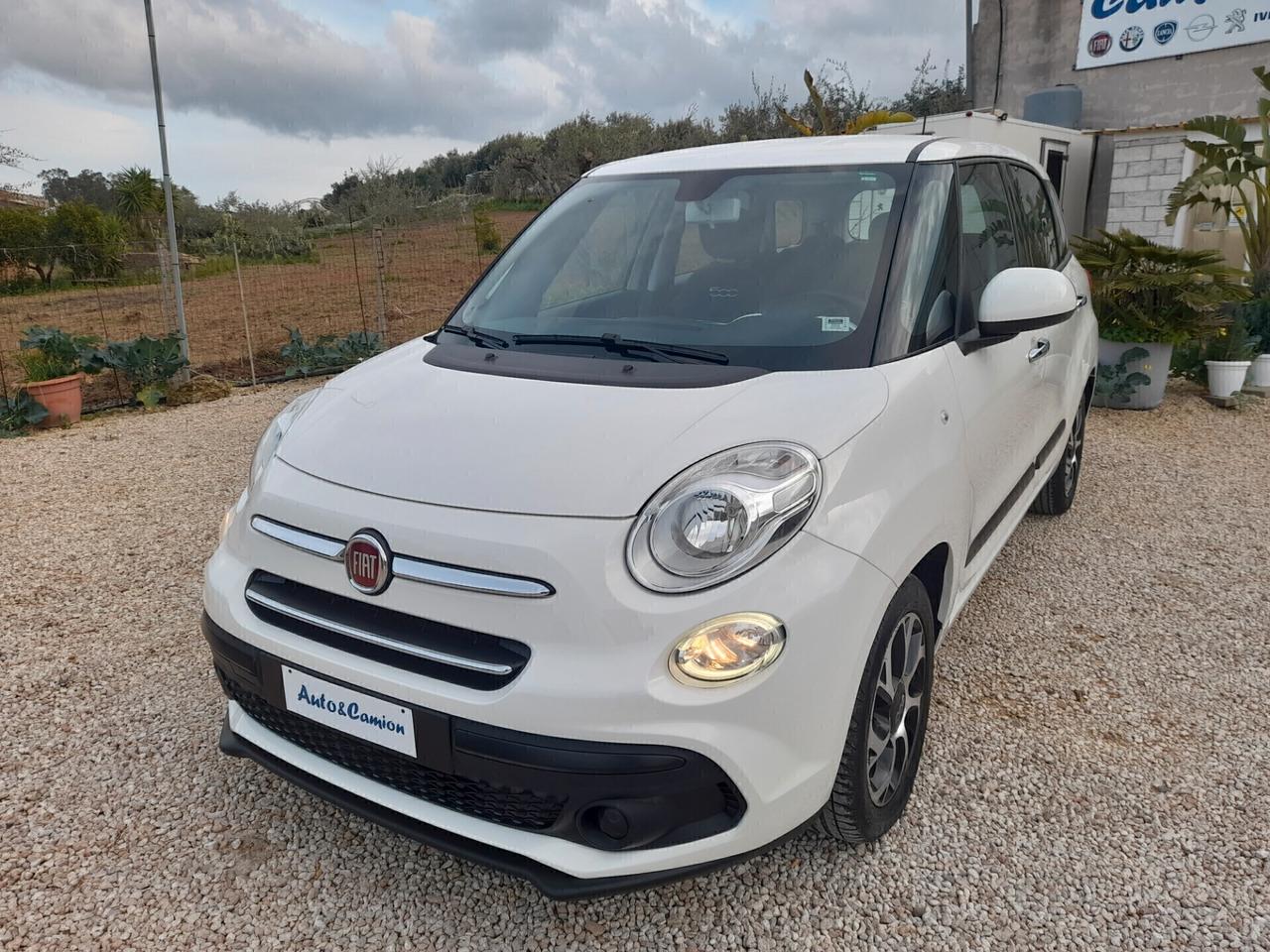 Fiat 500L 1.6 MJT 120 CV Lounge 7 POSTI