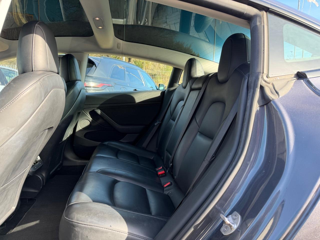 Tesla Model 3 Long Range Dual Motor AWD