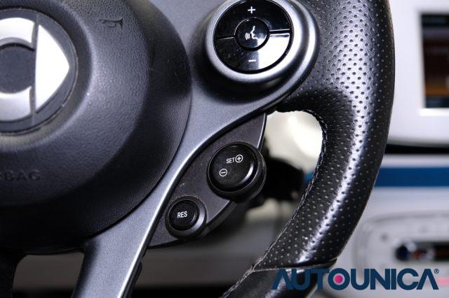 SMART ForTwo 70 1.0 PROXY TETTO PANORAMA NEOPATENTATI