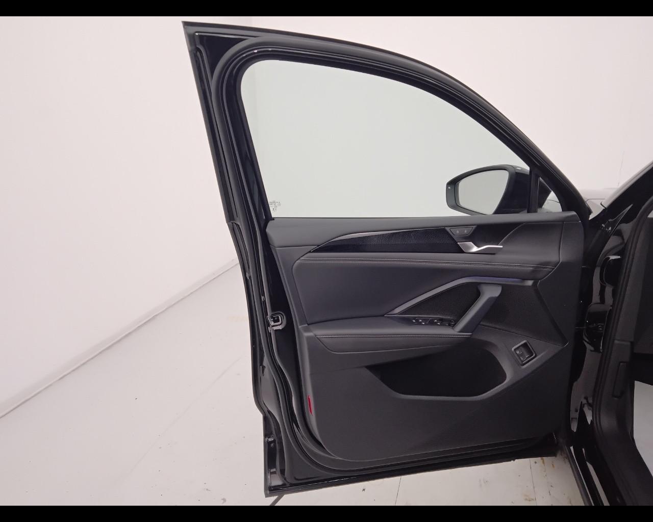 VOLKSWAGEN Tiguan III 2024 - Tiguan 1.5 tsi ehybrid Edition Plus 204cv dsg