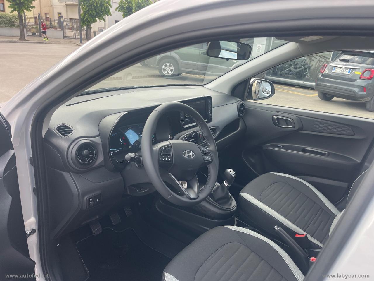 HYUNDAI i10 1.0 MPI Connectline