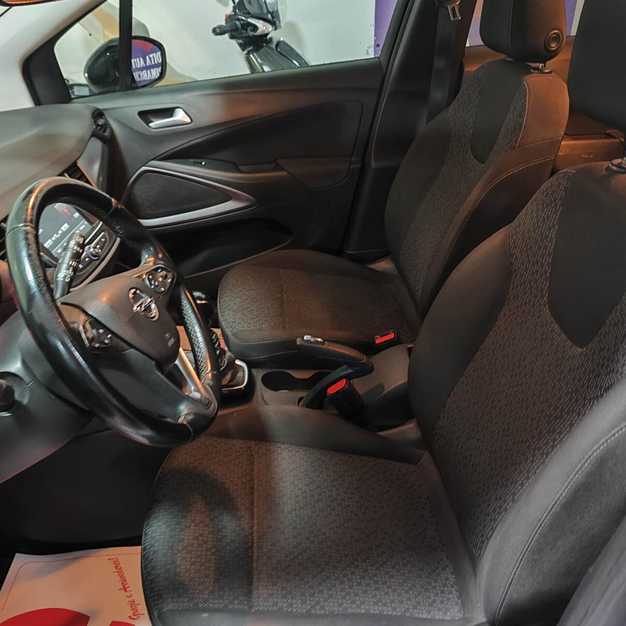 Opel crossland autocarro 5 posti 1.5 diesel (12 mesi di garanzia)