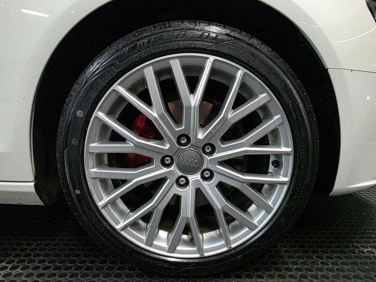 Audi A4 1.8TFSI 160CV 2008 70000KM tua a 149€