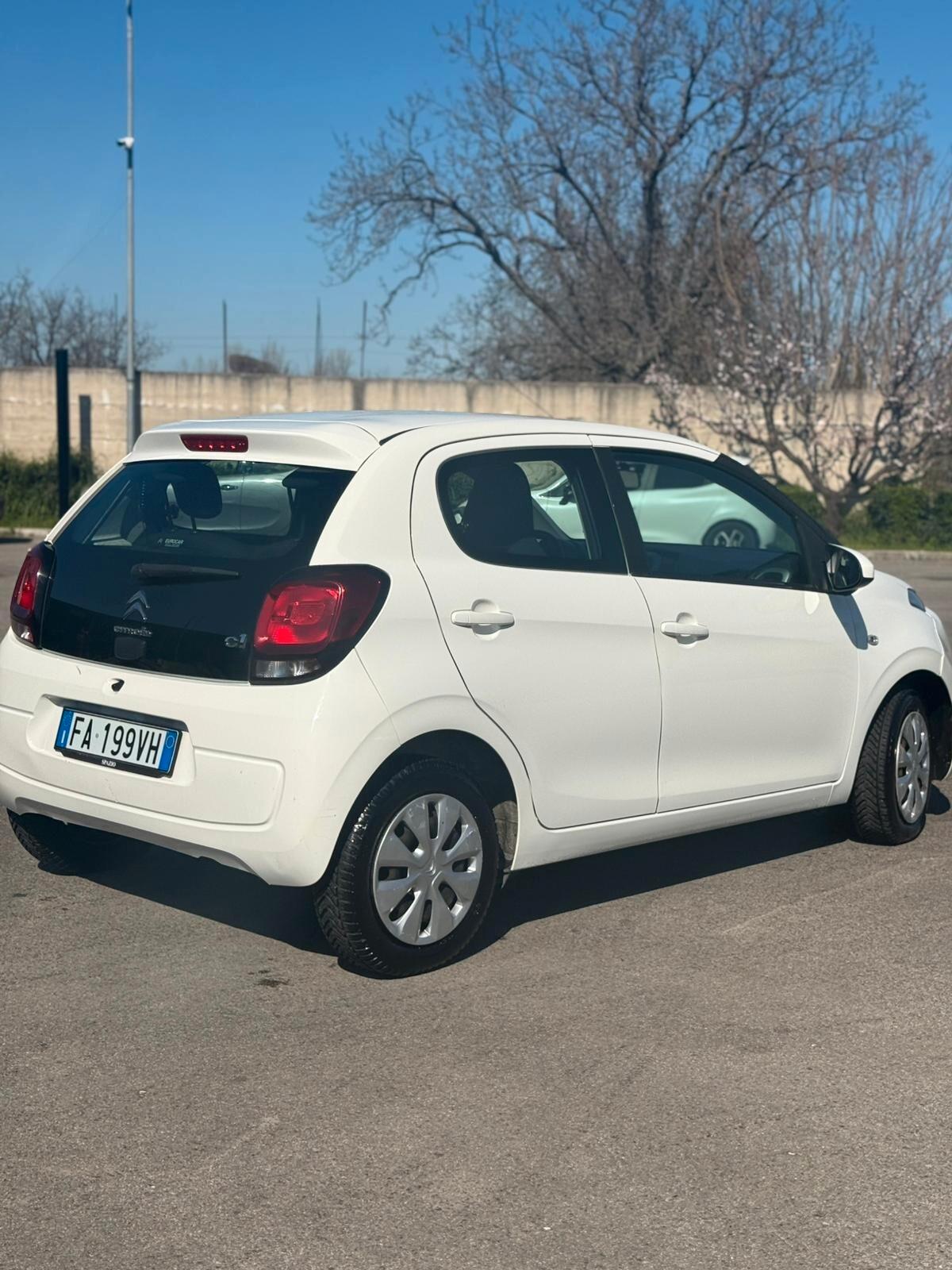 Citroen C1 shine cambio automatico km certificati 2016