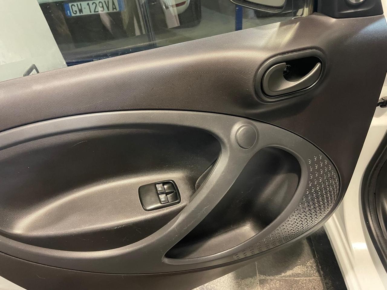 Smart ForFour 70 1.0 Passion