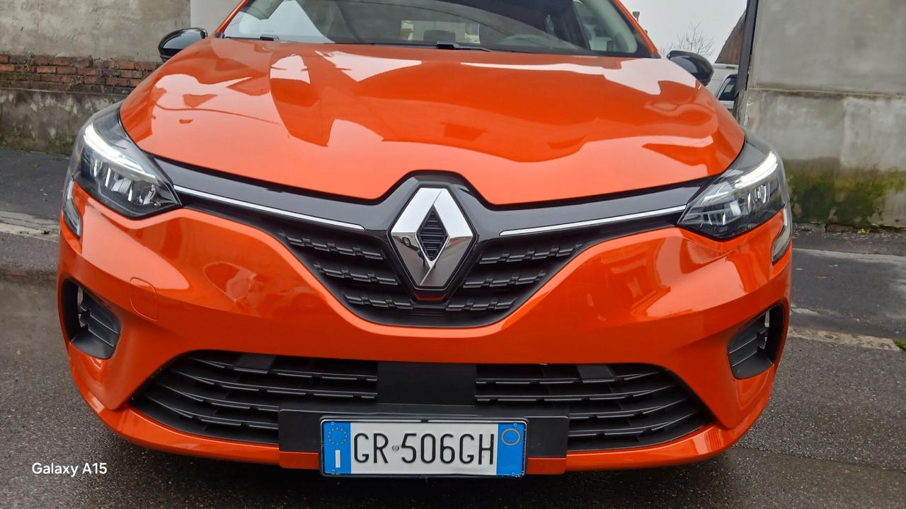 Renault Clio Full Hybrid E-Tech 145 CV 5 porte Equilibre