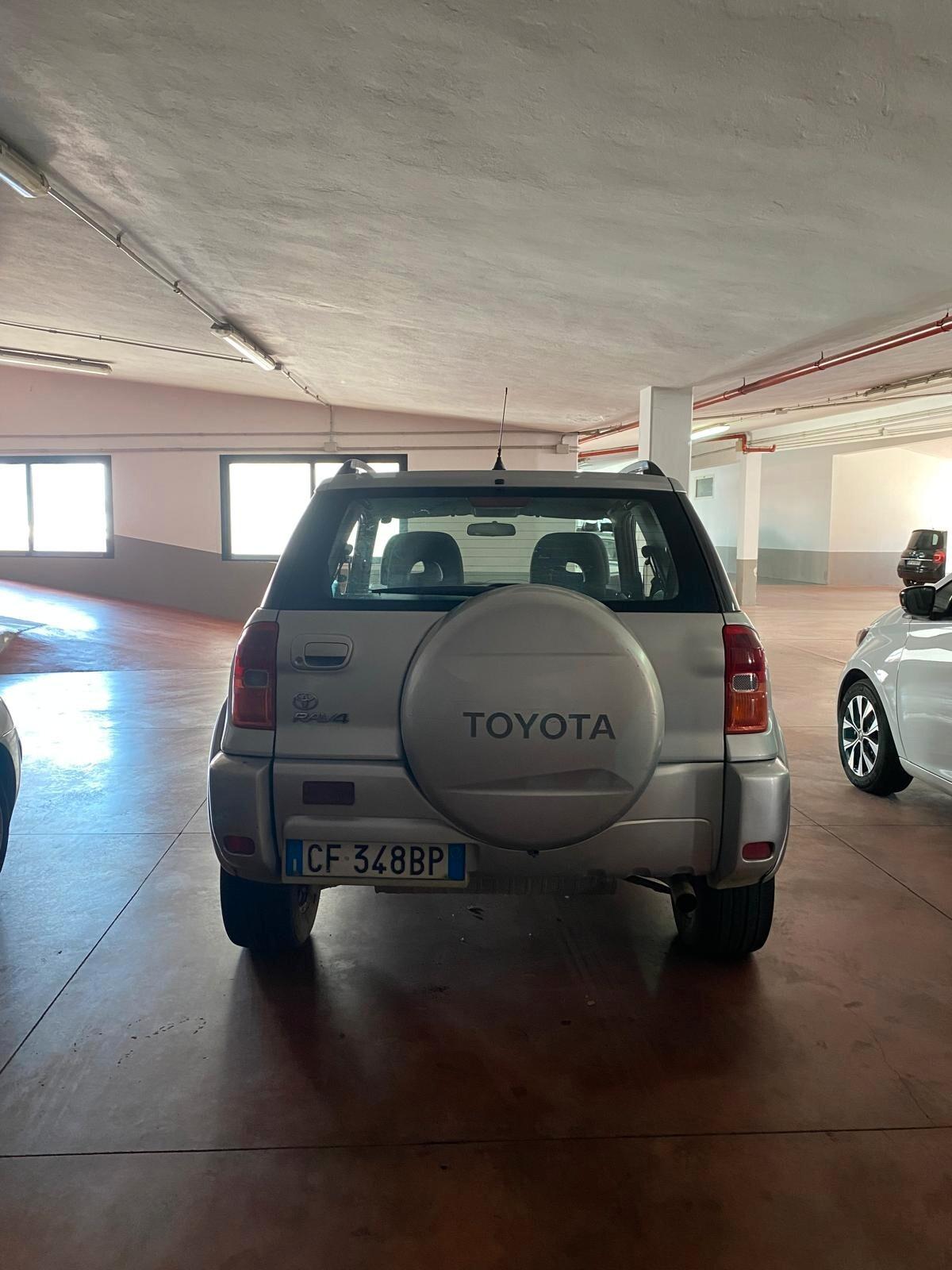 Toyota RAV 4 RAV4 2.2 D-4D 136 CV