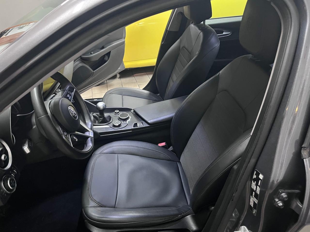Alfa Romeo Giulia 2.2 Turbodiesel 150 CV tagliandata