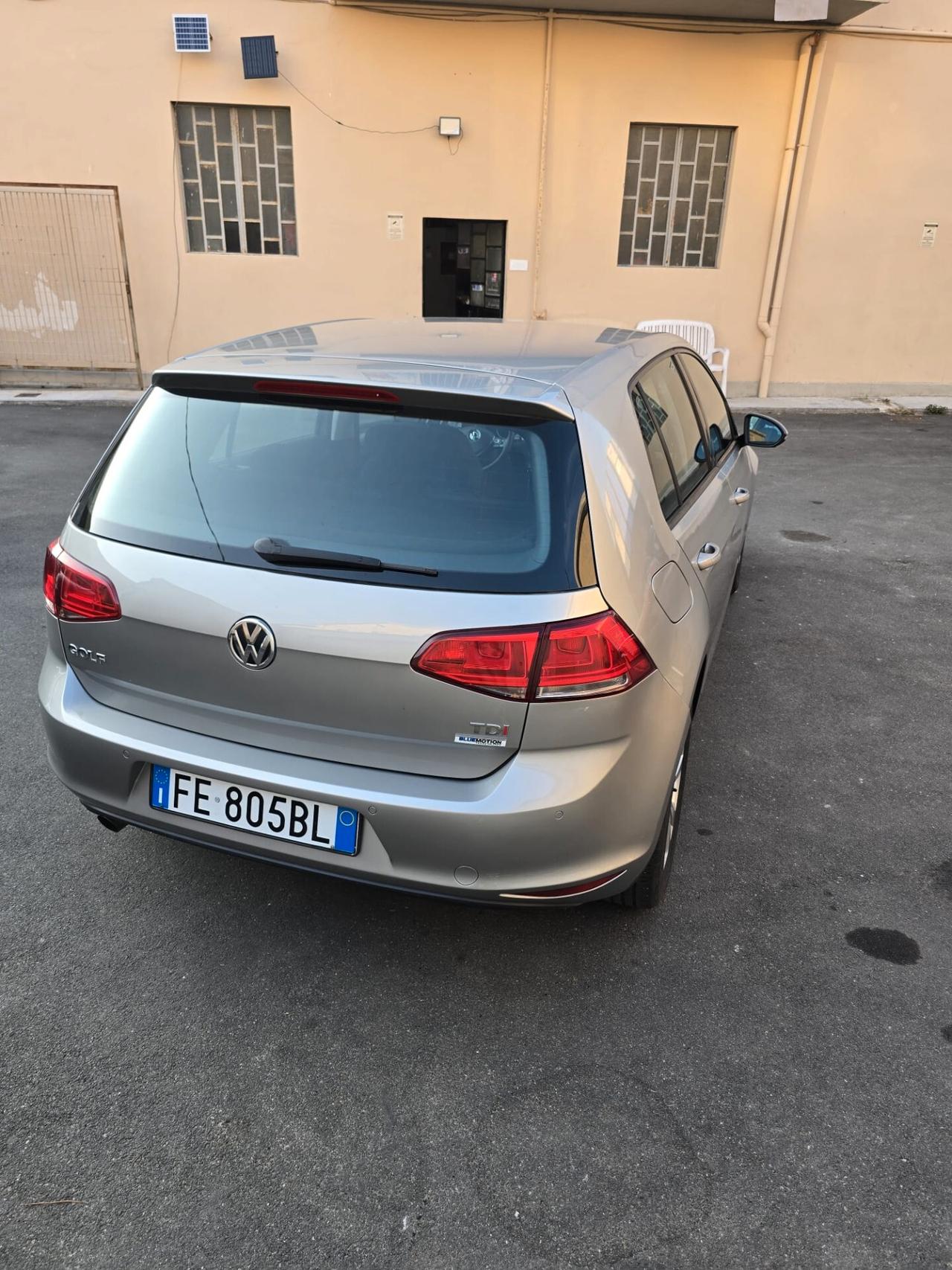 Volkswagen Golf 1.6 TDI 110 CV 5p. Executive BlueMotion Technology garanzia 12 mesi
