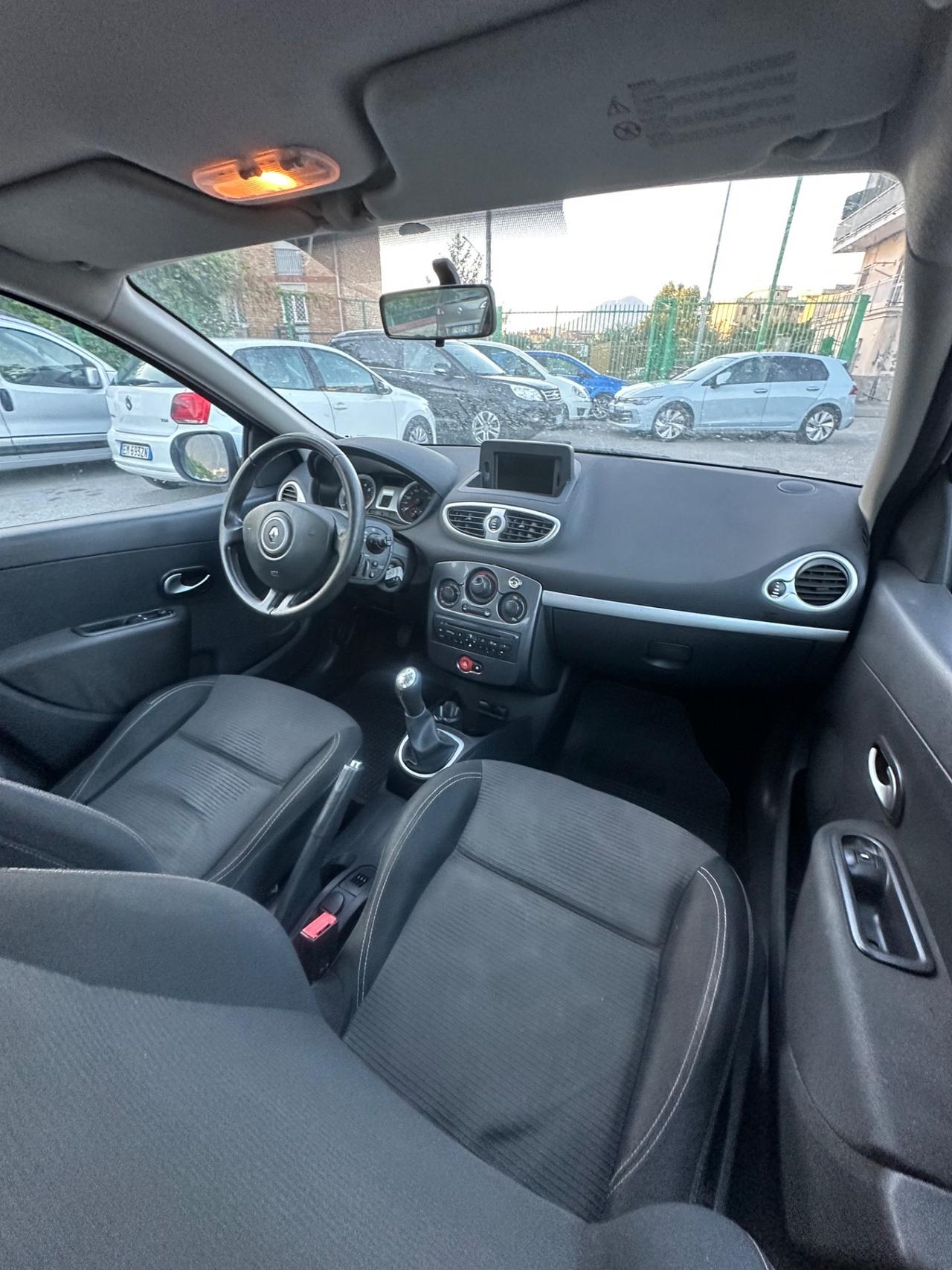 Renault Clio 1.2 16V 5 porte GPL Dynamique