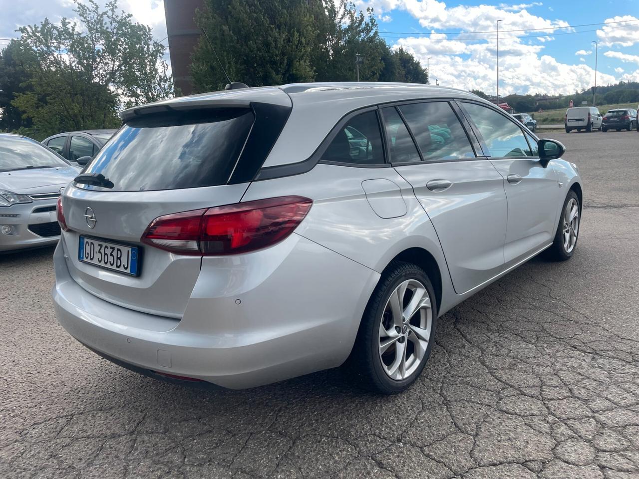 Opel Astra 1.5 CDTI 122 CV S&S AT9 Sports Tourer Business Eleg.