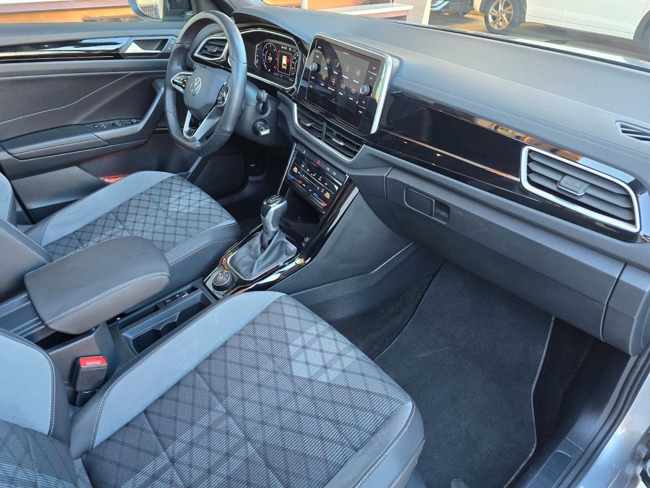 Volkswagen T-Roc 2.0 TDI SCR 150 CV DSG 4MOTION R-Line