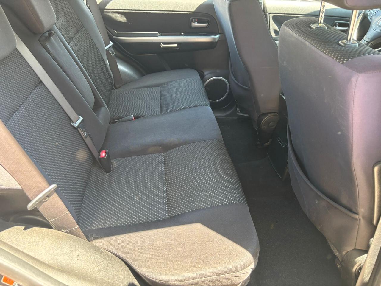 SUZUKI GRAND VITARA 1.9 DDiS 5p Executive - 2006