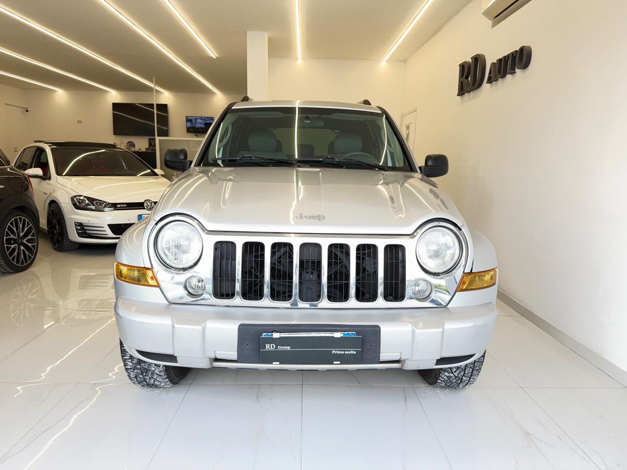 Jeep Cherokee 2.8 crd Limited automatica 1 propretario