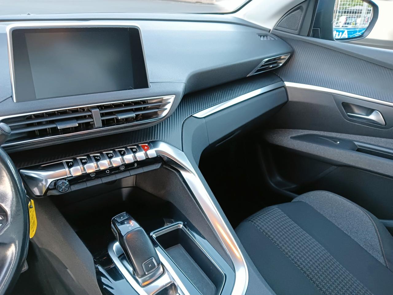 Peugeot 3008 BlueHDi 120 S&S EAT6 Business