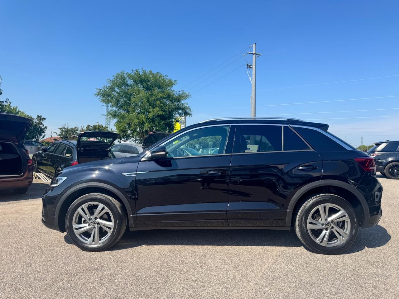 Volkswagen T-Roc R-line 1.0 TSI 110cv Neopatentati