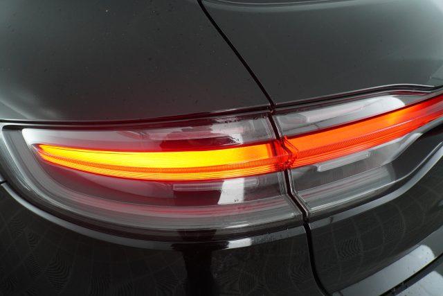 PORSCHE Macan Macan 2.0 T