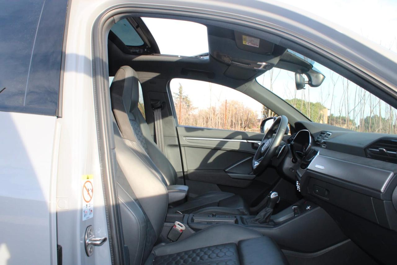 Audi Q3 RS Q3 SPB quattro S tronic