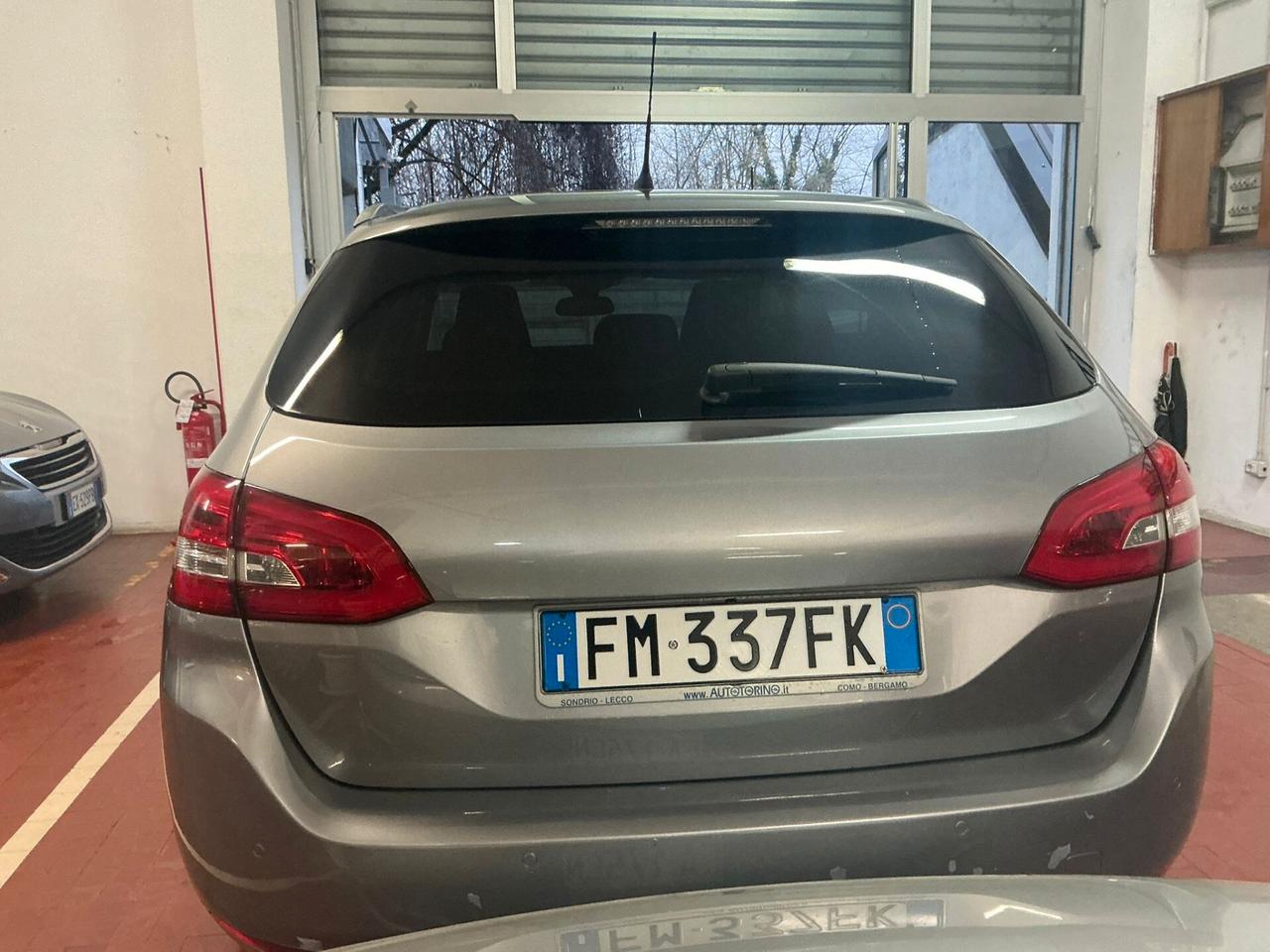 Peugeot 308 BlueHDi 120 S&S EAT6 SW GT Line 2017