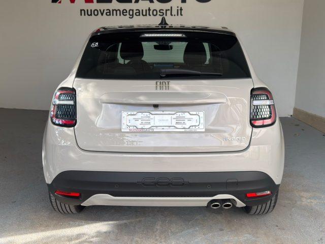 FIAT 600 Hybrid 110 CV DCT MHEV Business