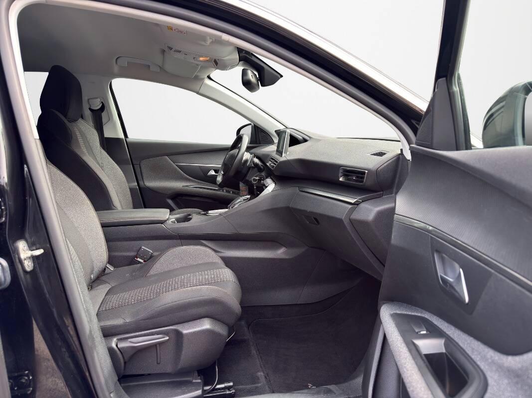 Peugeot 3008 1.5 bluehdi Allure s&s 130cv eat8