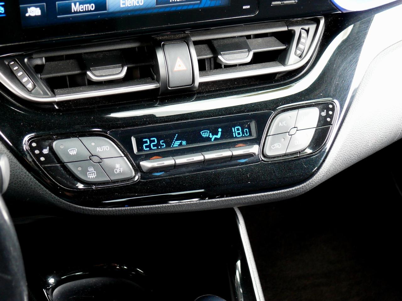 Toyota C-HR 1.8 Hybrid E-CVT Style (M1310)