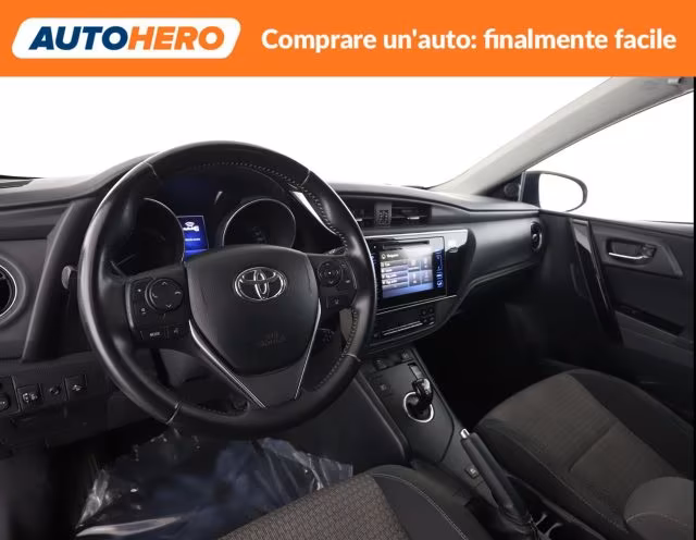TOYOTA Auris 1.8 Hybrid Style