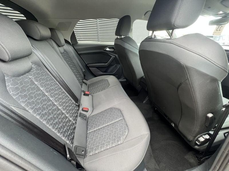 Audi A1 Sportback 30 TFSI S tronic S line Black Edition 116cv