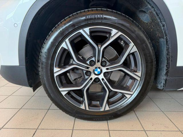 BMW X1 xDrive18d xLine //HEAD UP//LED//PELLE//