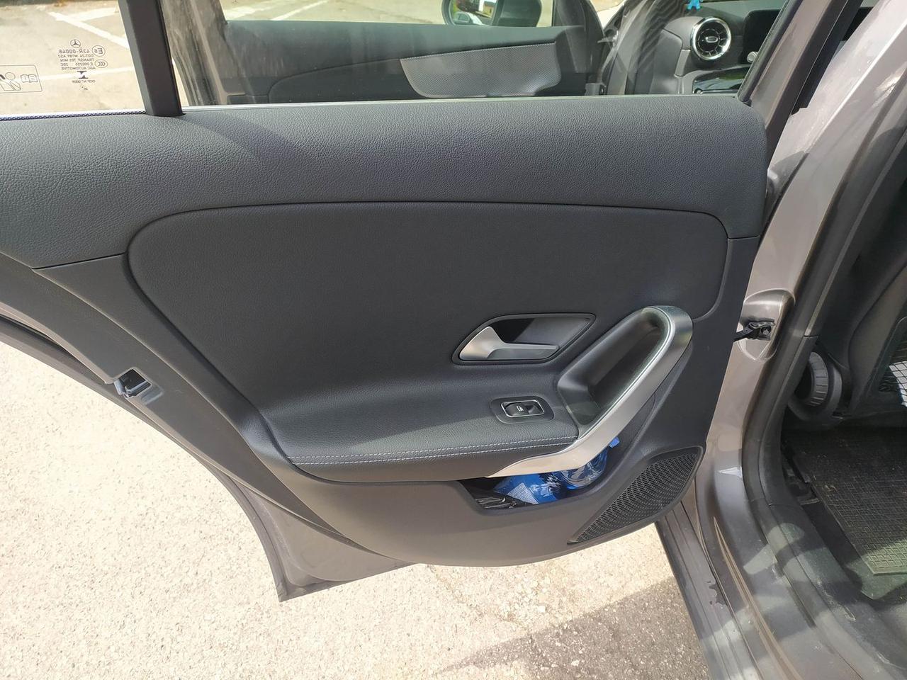 Mercedes-Benz A 180 Business