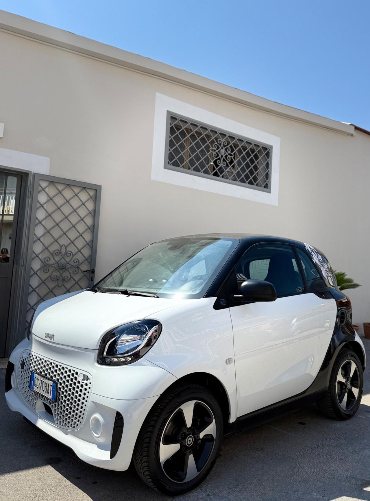 Smart Fortwo EQ Racingrey 56 Cv