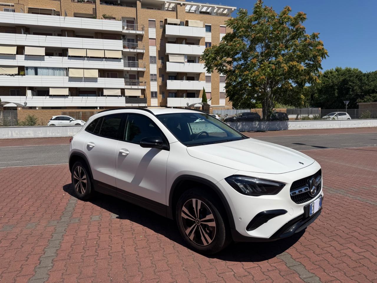 Mercedes-benz GLA 200 180 Automatic Progressive Advanced