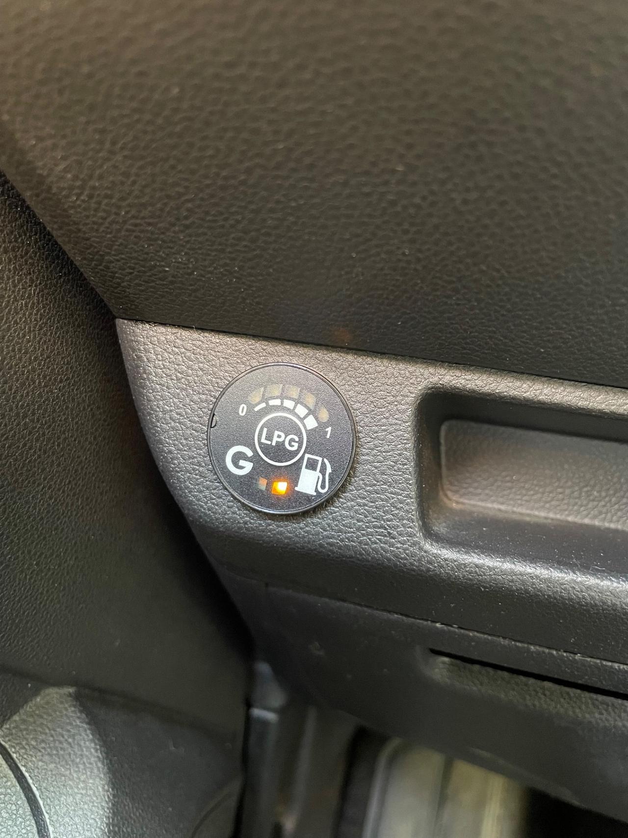 Renault Clio TCe 100 CV GPL 5 porte Intens