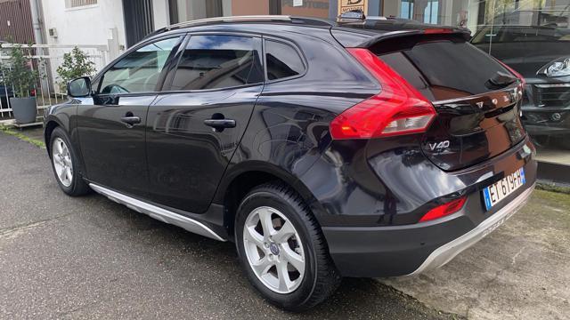 VOLVO V40 Cross Country D2 1.6 Business