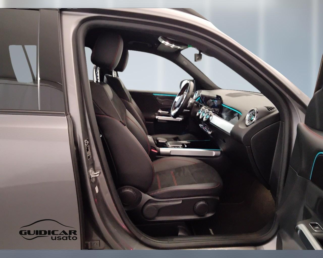 Mercedes-Benz GLB - X247 2019 - GLB 180 d Premium auto