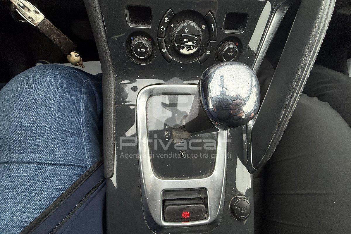 PEUGEOT 3008 1.6 e-HDi 115CV cambio robotizzato Stop&Start Active