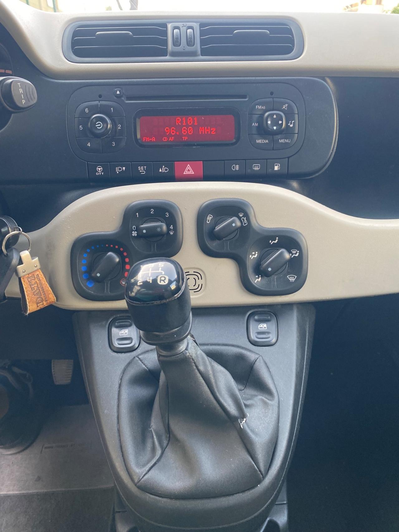 Fiat Panda Natural Power Fine 2014 TAGLIANDATA