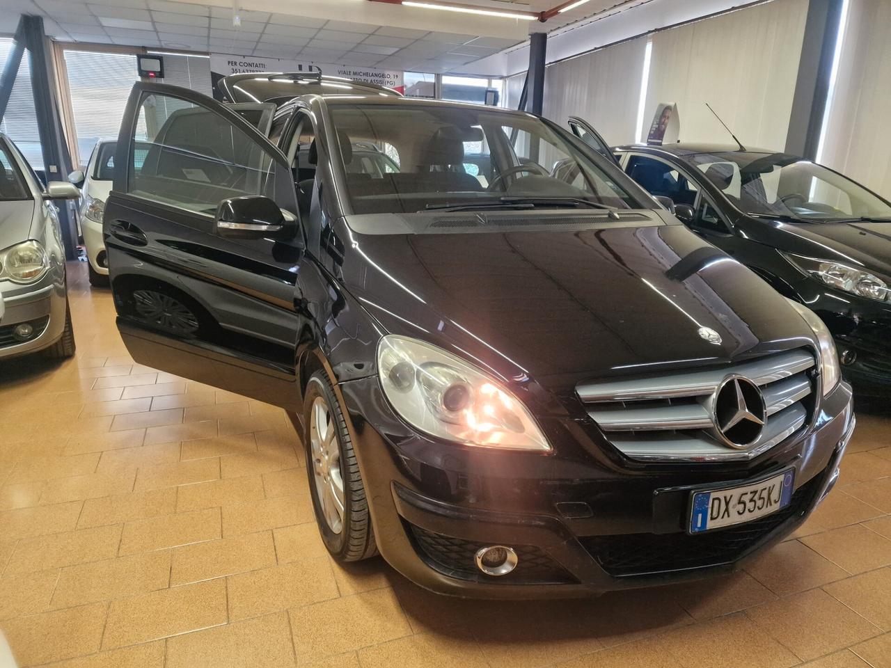 Mercedes-benz B 180 CDI Premuim