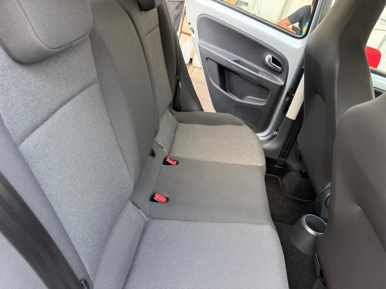 Volkswagen up! 1.0 5p. ASG - 21.000km - Automatica - Full opt
