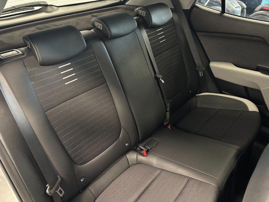 Kia Stonic 1.6 CRDi Style Full Optional