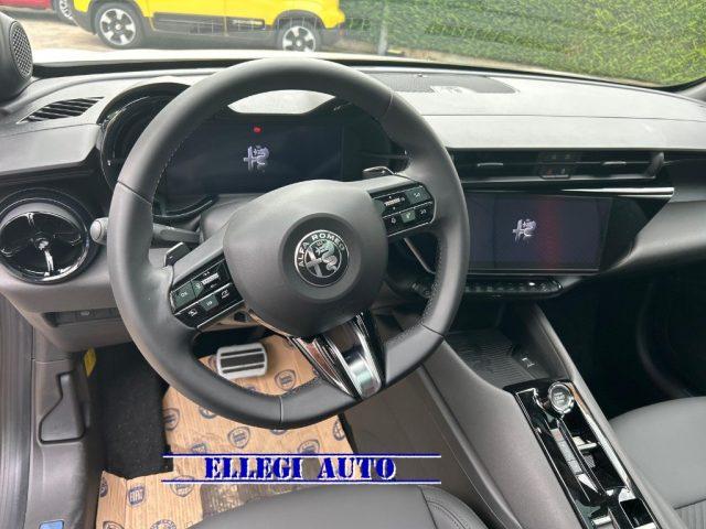 ALFA ROMEO Junior 1.2 145 CV Hybrid eDCT6 Speciale KM 0