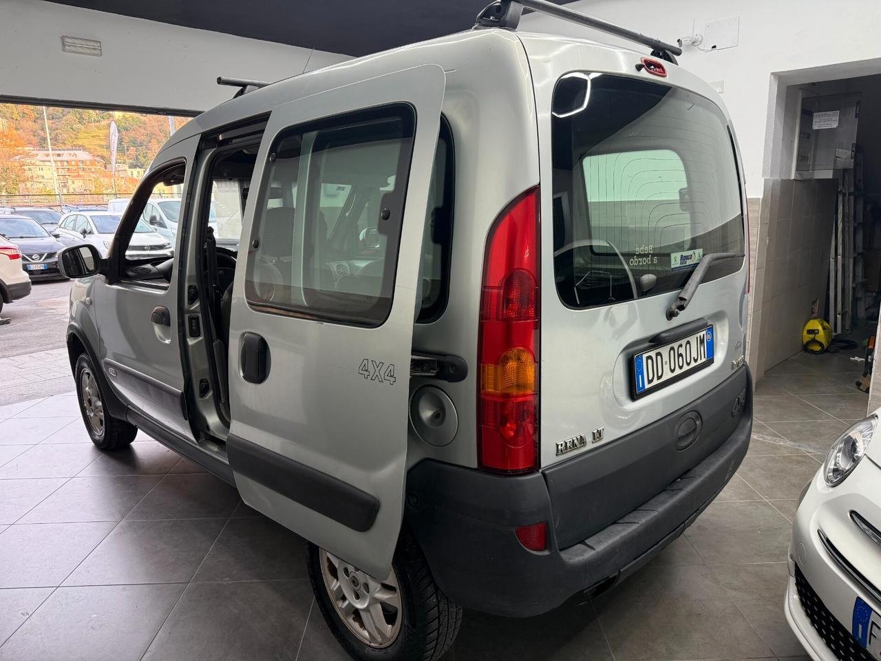 Renault Kangoo 1.6 16V 4x4 5p. Luxe
