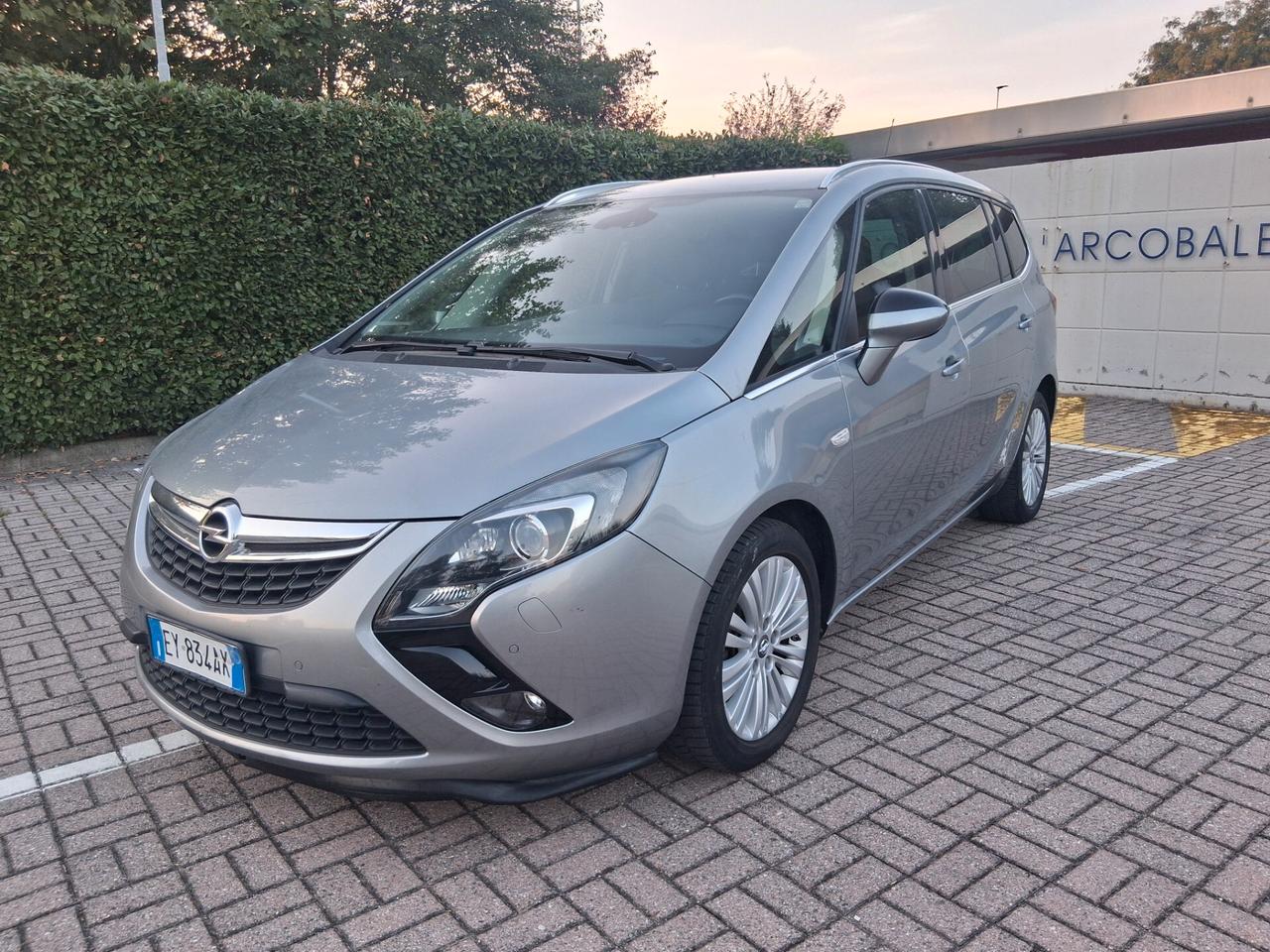 CELL 320 147 1147 WUATSAPP 3276540940 Opel Zafira Tourer 1.6 CDTi 120CV Start&Stop Cosmo
