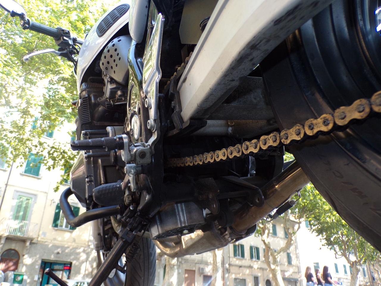 SUZUKI GSX 750 Inazuma - Cafè Racer - UNICA NEL SUO GENERE!