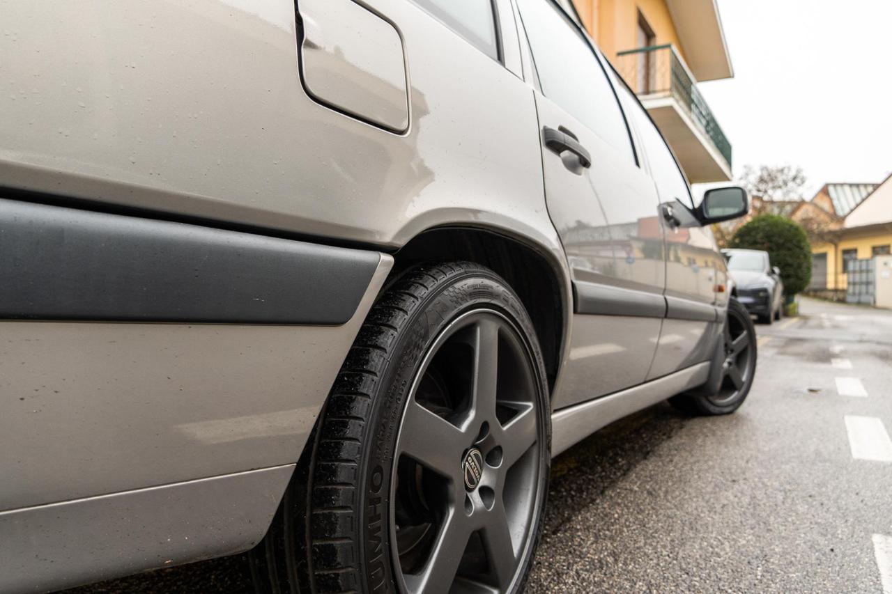VOLVO 850 T5 211CV - UNIPROPRIETARIO - ISCRITTA ASI