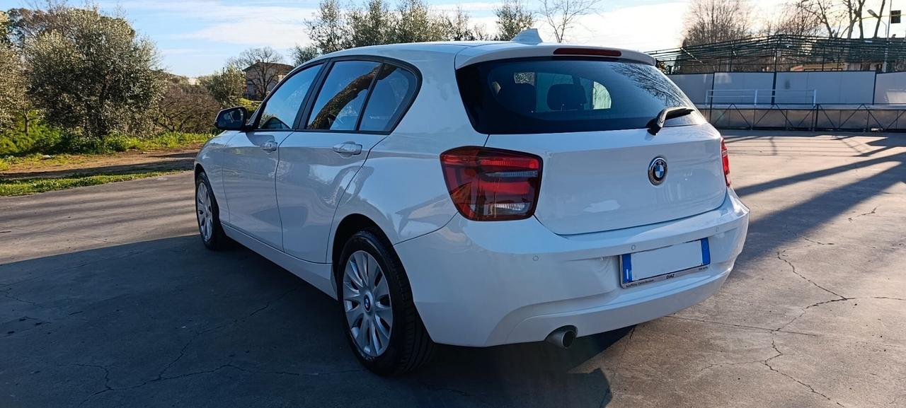 Bmw 116d 5p. Sport