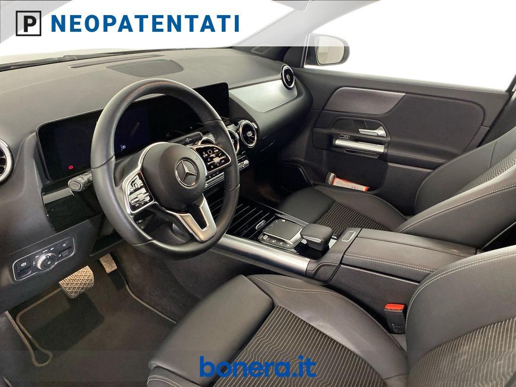 Mercedes GLA 180 180 D Sport 8G-DCT