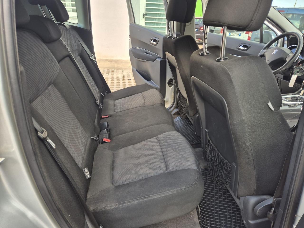 Peugeot 3008 1.6 HDi 110CV CAMBIO AUTOMATICO